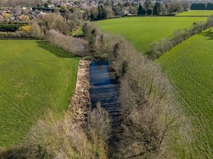 Photo 5- click for photo gallery